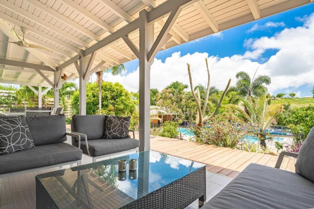 Villa Tikitanga Avec Piscine 10X5M A 650M De La Mer Saint-Francois  Exterior foto